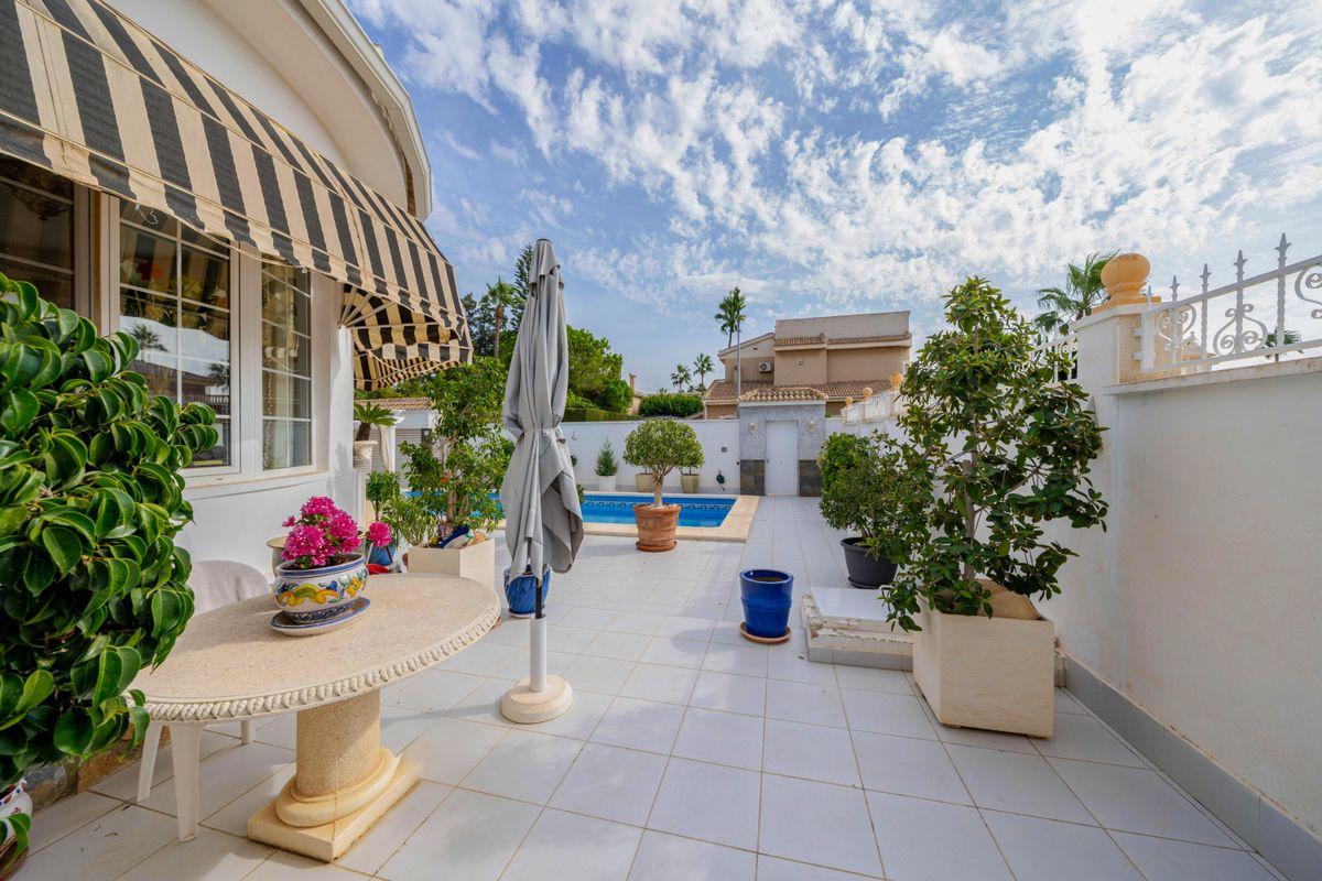 Casa en Venta en Calle Burgos - 37