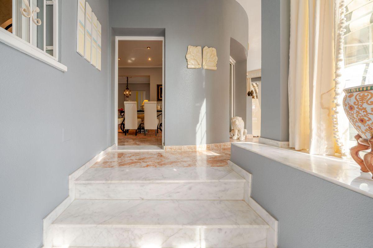Casa en Venta en Calle Burgos - 32