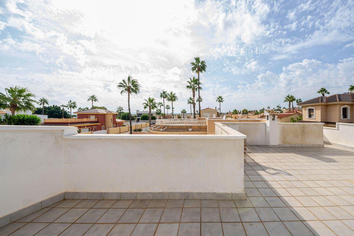 Casa en Venta en Calle Burgos - 39