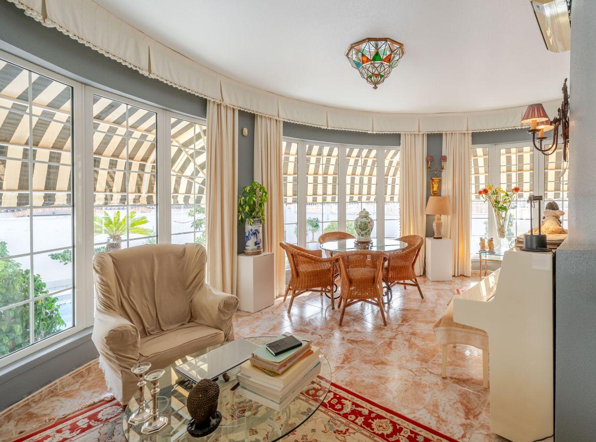 Casa en Venta en Calle Burgos - 10