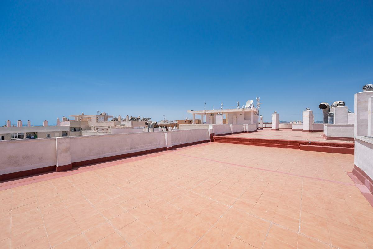 Piso en Venta en Calle d Manuel Martinez Guirao - 15