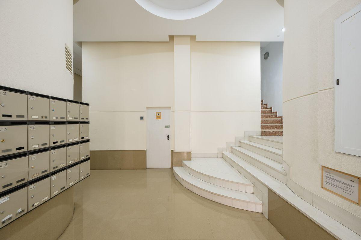 Piso en Venta en Calle d Manuel Martinez Guirao - 27