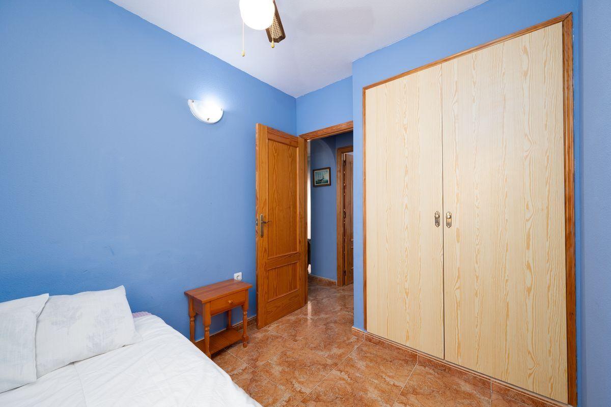 Piso en Venta en Calle d Manuel Martinez Guirao - 17