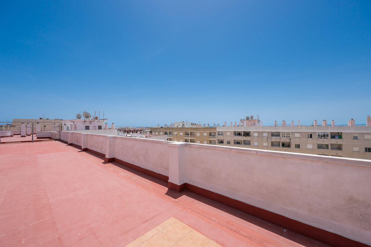 Piso en Venta en Calle d Manuel Martinez Guirao - 21