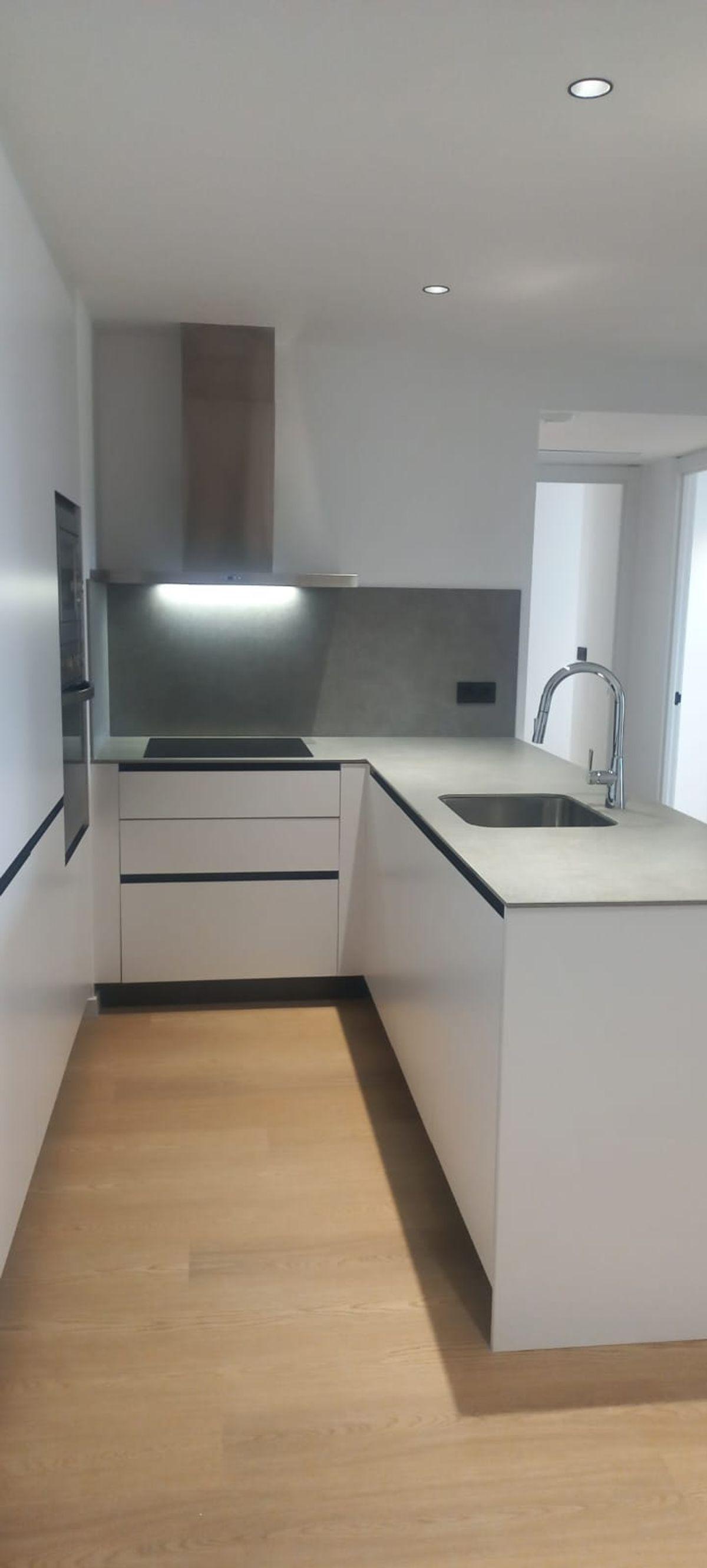 Piso en Venta en Carrer Granada - 14