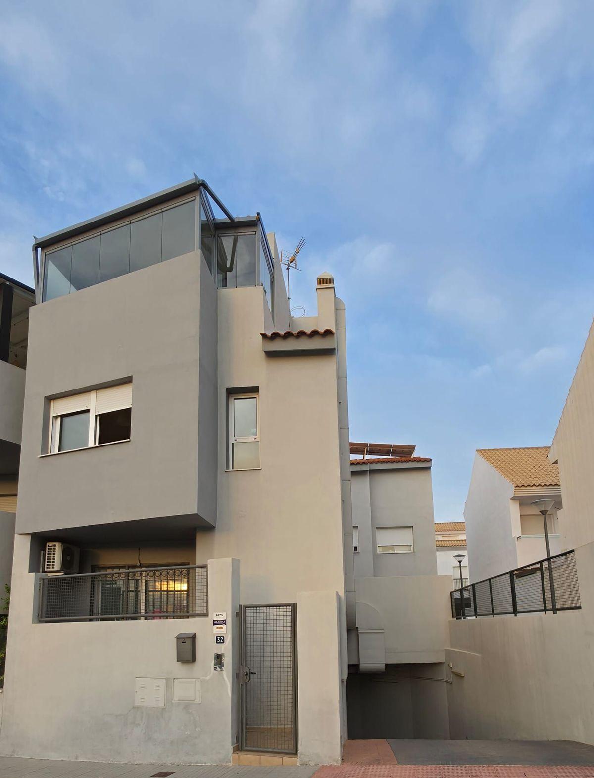 Townhouse en Venta en Calle Poeta Alfonso Canales - 1
