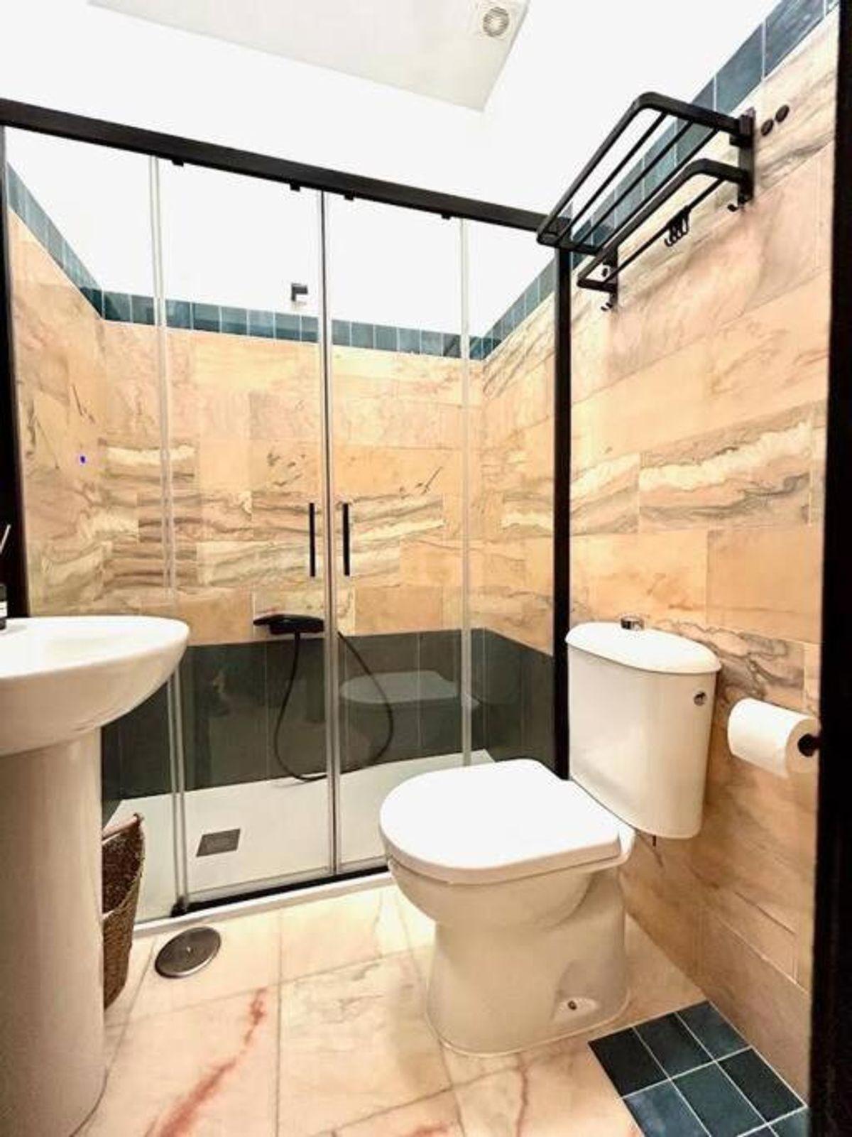 Piso en Venta en Calle Muñoz y Pabón - 14
