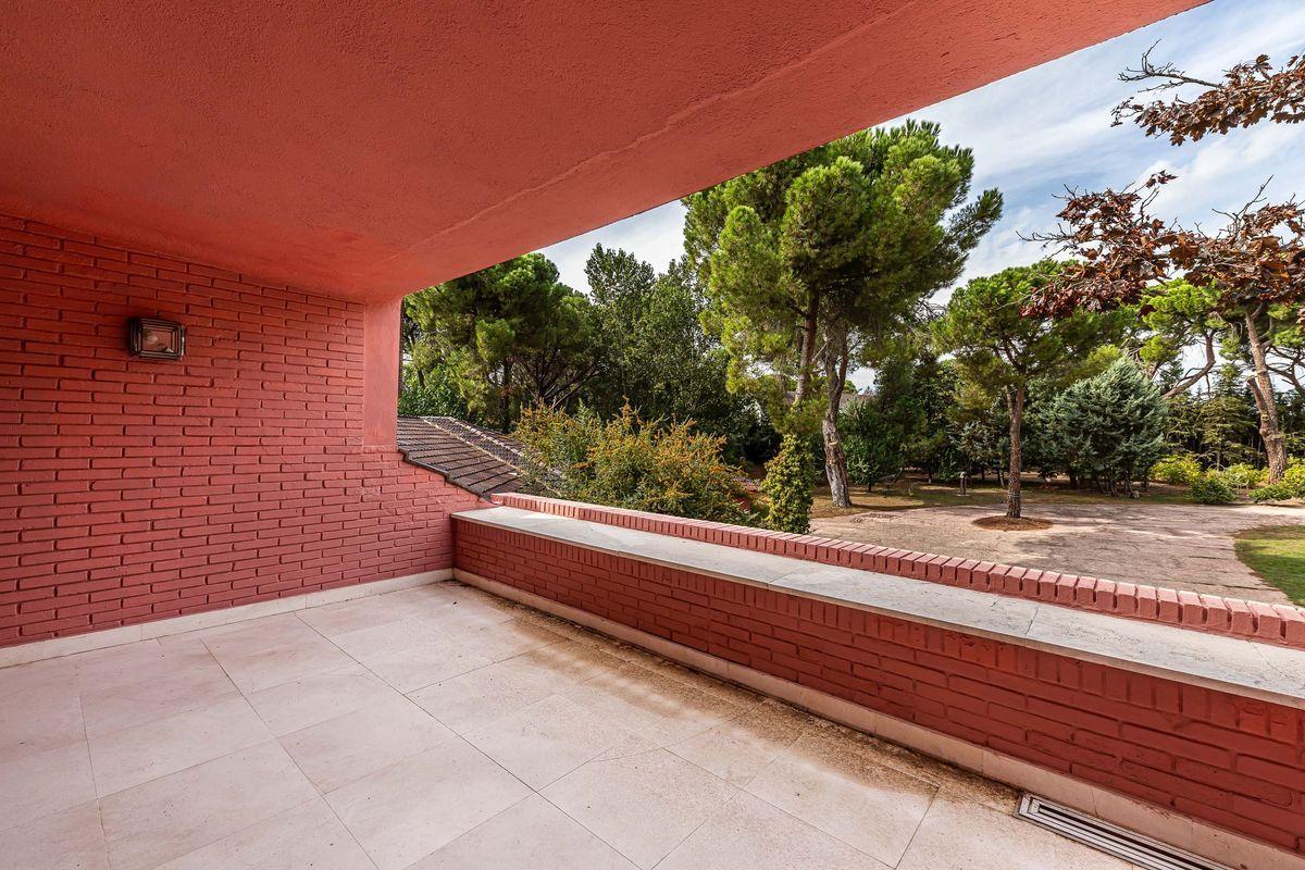 Casa en Alquiler en Urbanización las Encinas - 23