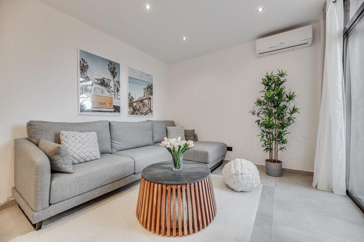 Piso en Venta en Calle de la Rosa - 3