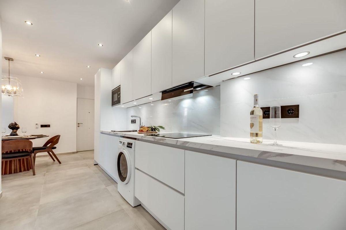 Piso en Venta en Calle de la Rosa - 8