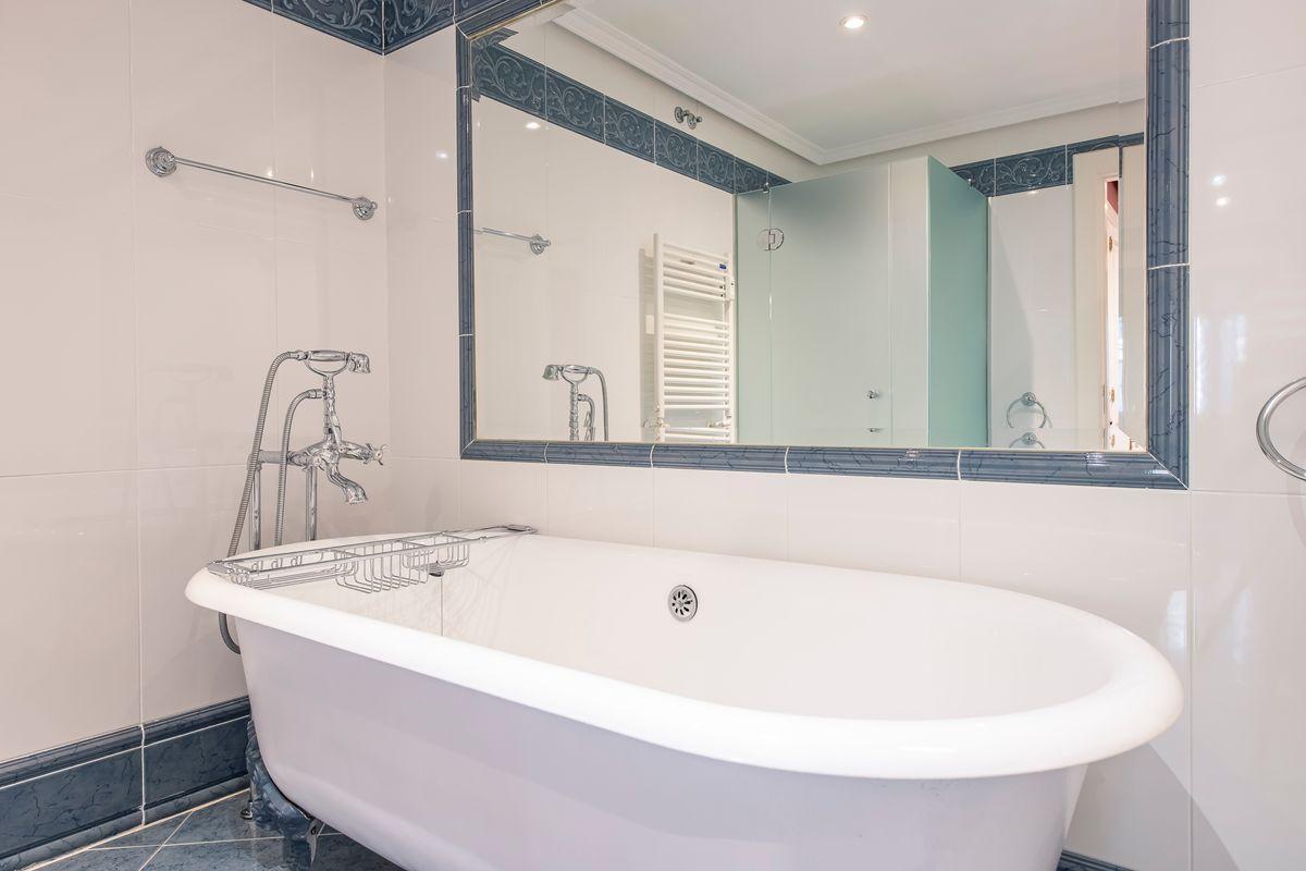Piso en Venta en Calle Velázquez - 39