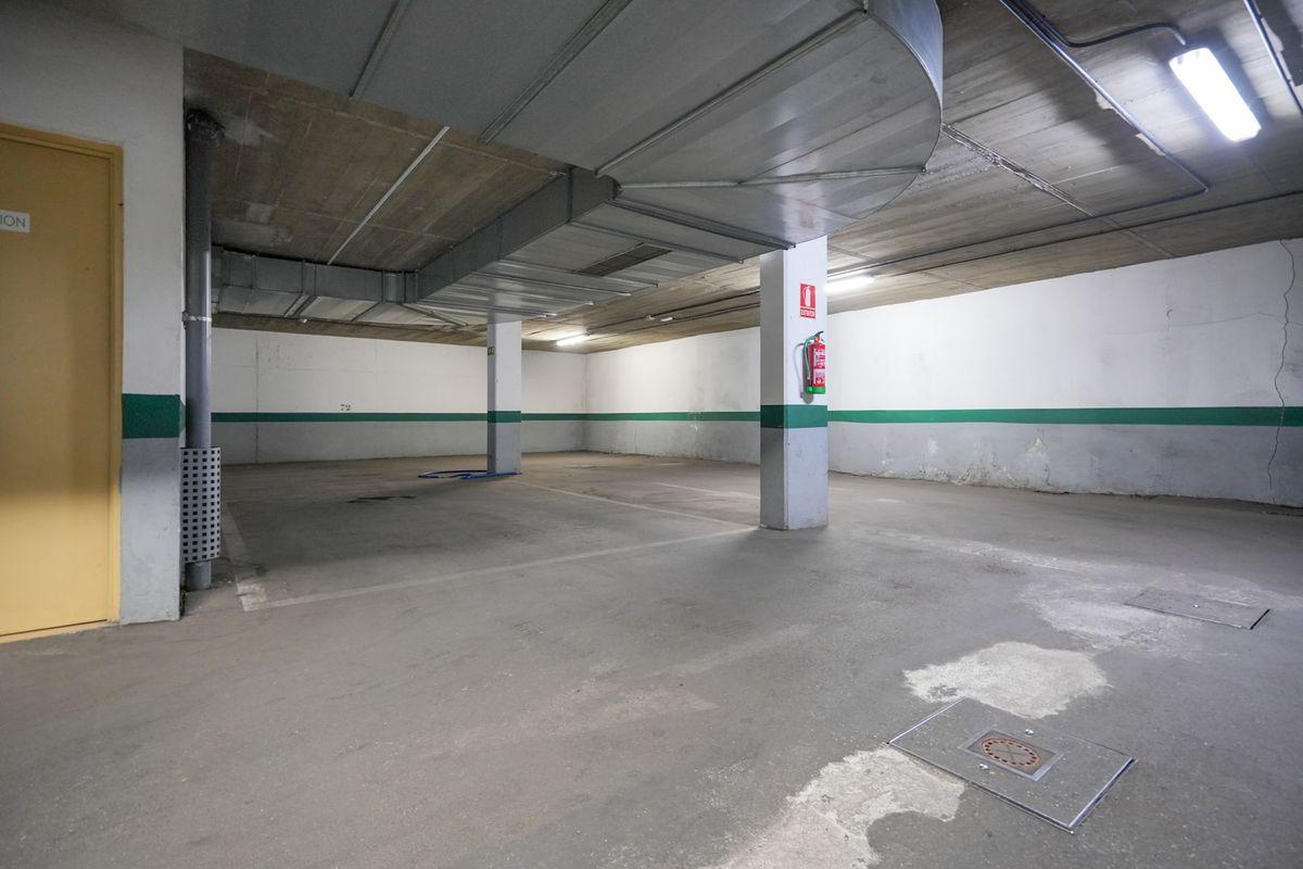 Piso en Venta en Calle Coslada - 26