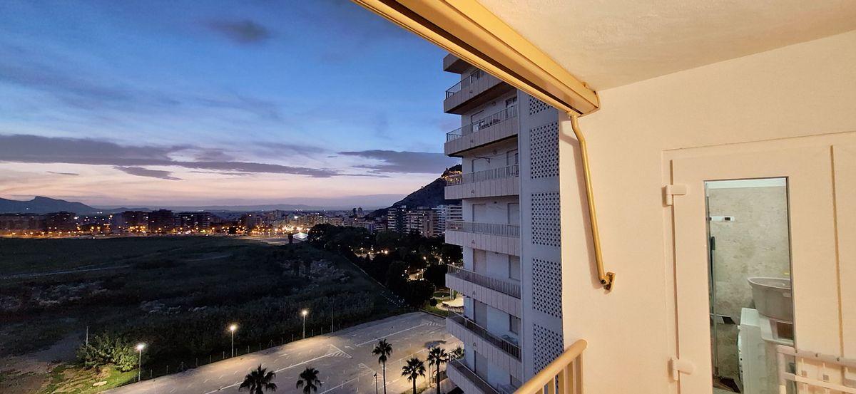 Piso en Venta en Avinguda Alacant - 25
