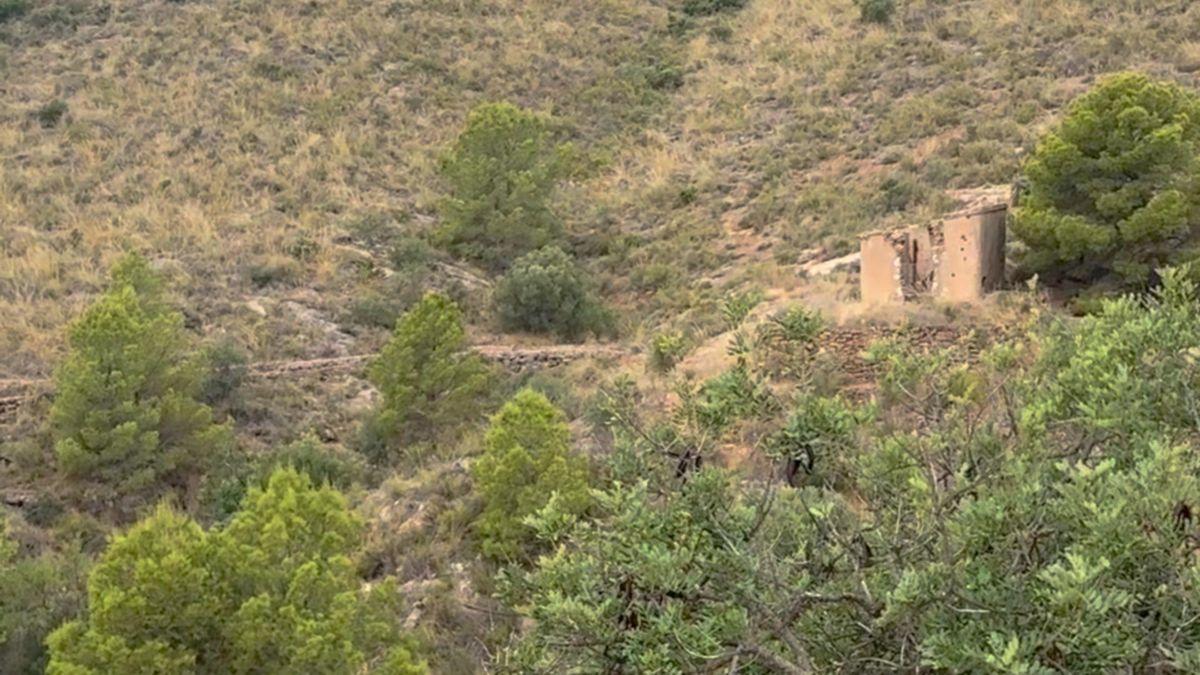 Parcela Comercial en Venta en Lugar los Estrechos - 28