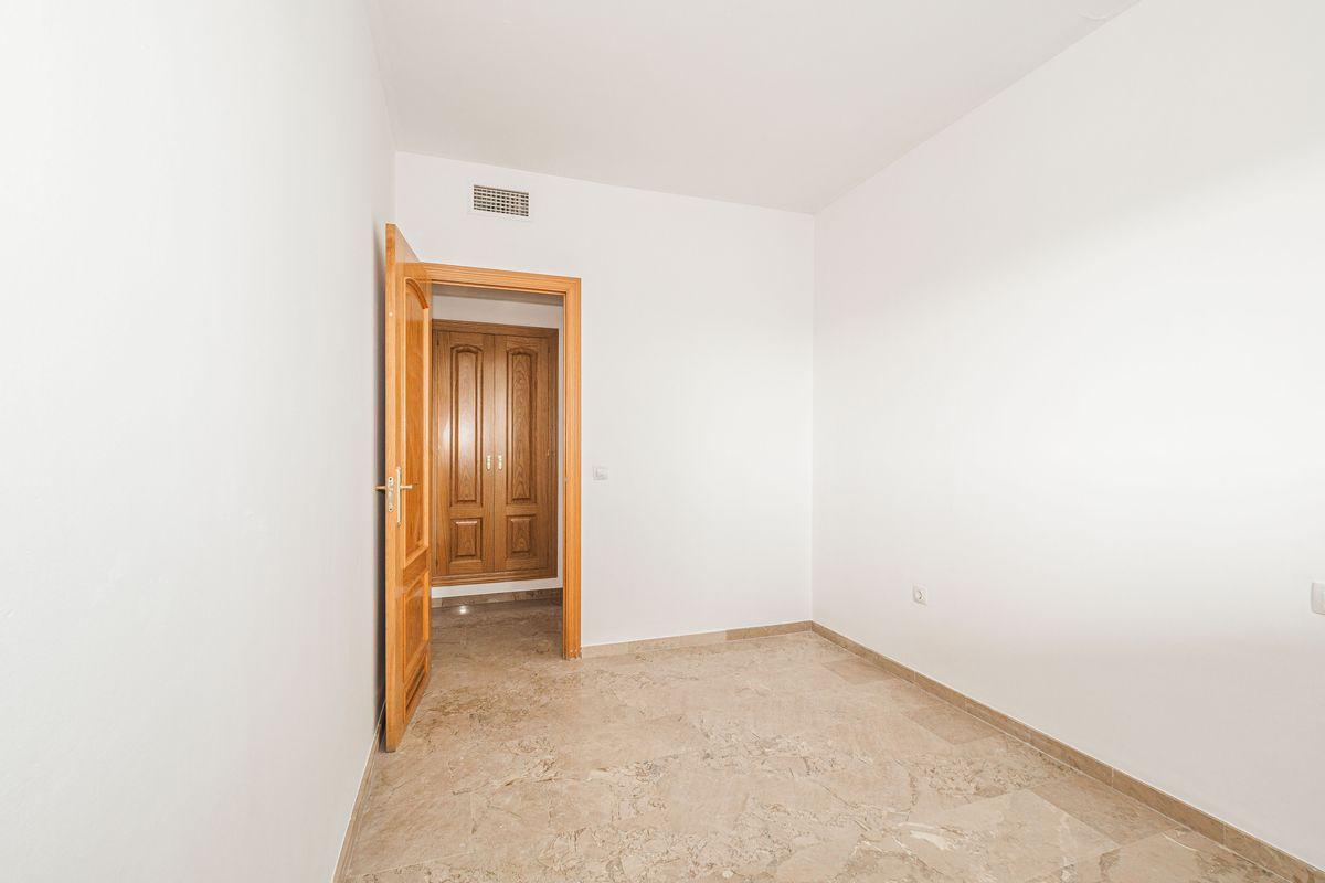 Piso en Venta en Calle Ares - 17