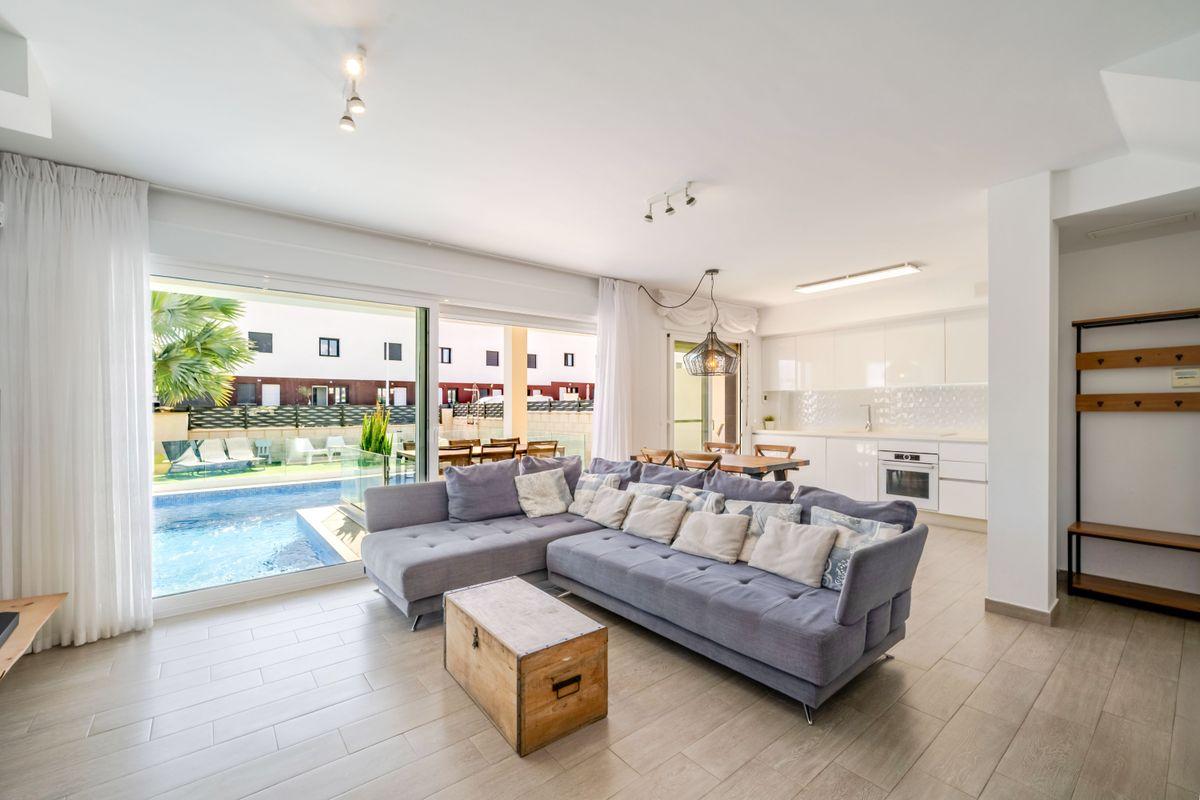 Townhouse en Venta en Calle Malta - 1