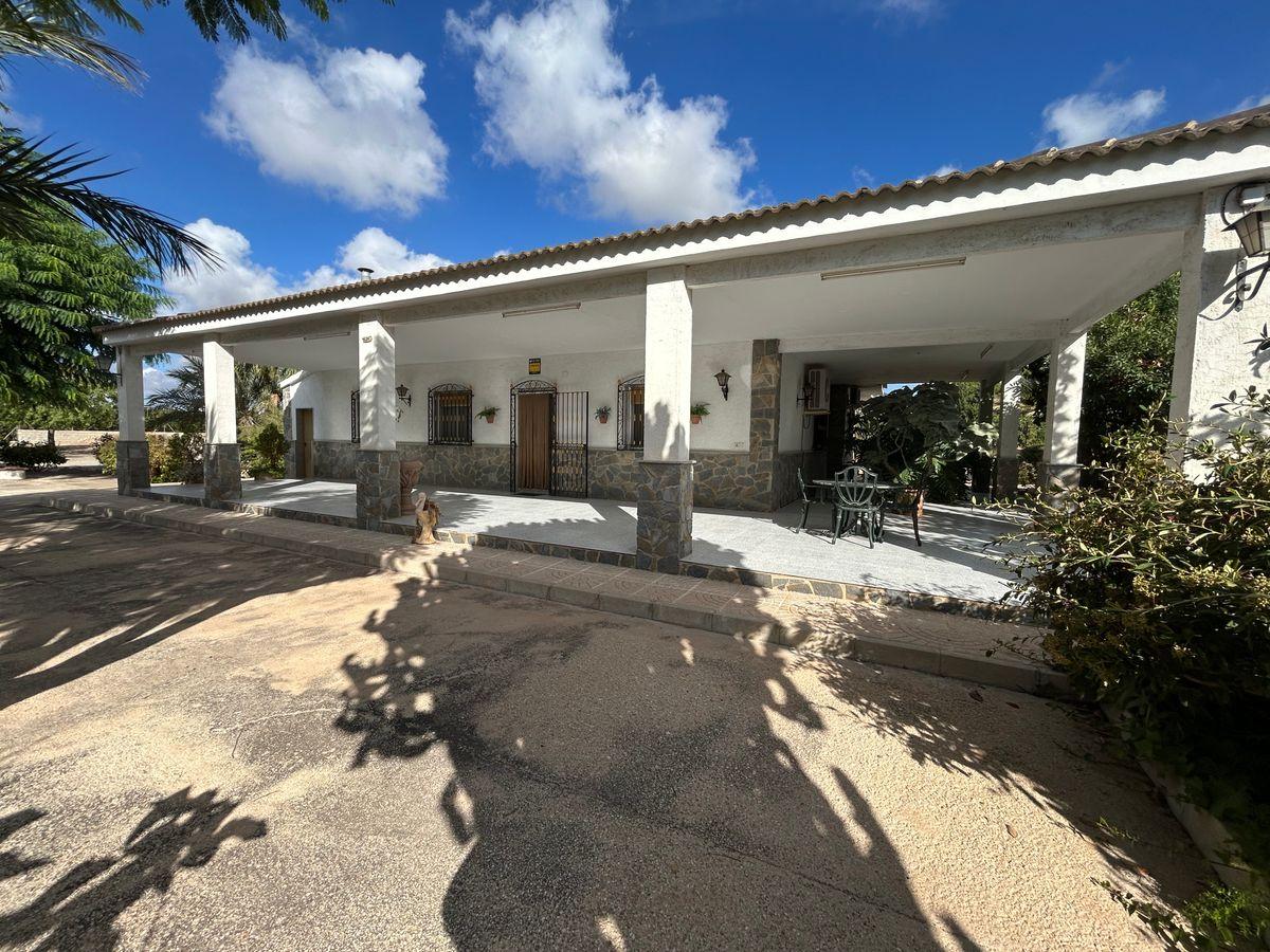 Casa en Venta en Albatera - 1