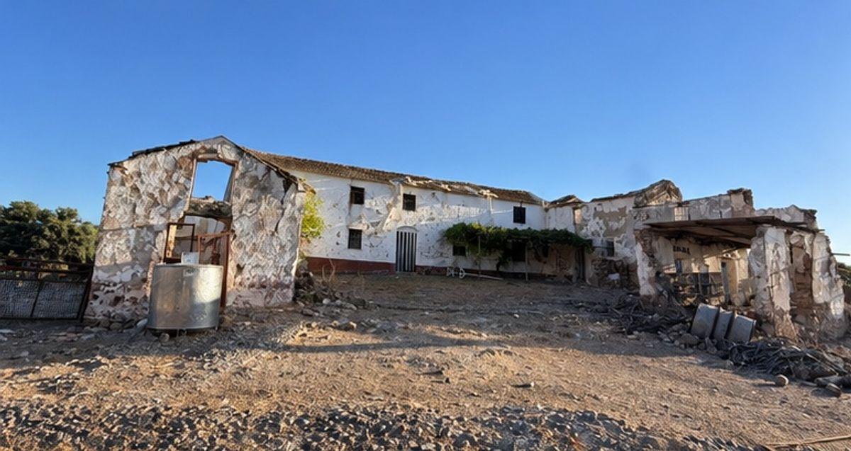 Casa Rural en Venta en Plaza Meneses - 5