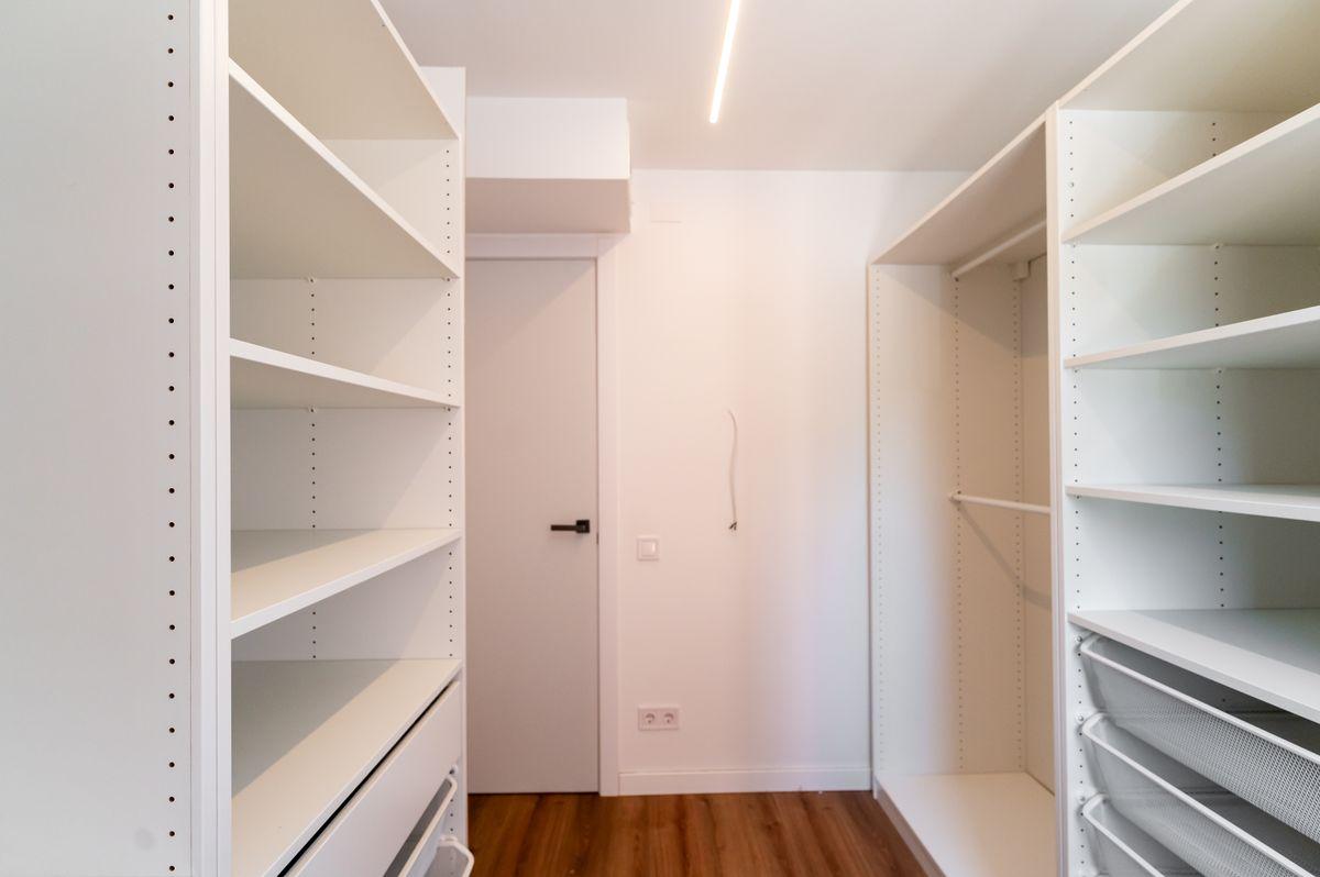 Piso en Venta en Carrer de l'Onyar - 17