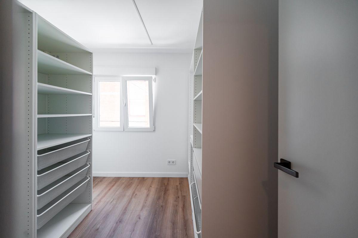 Piso en Venta en Carrer de l'Onyar - 15