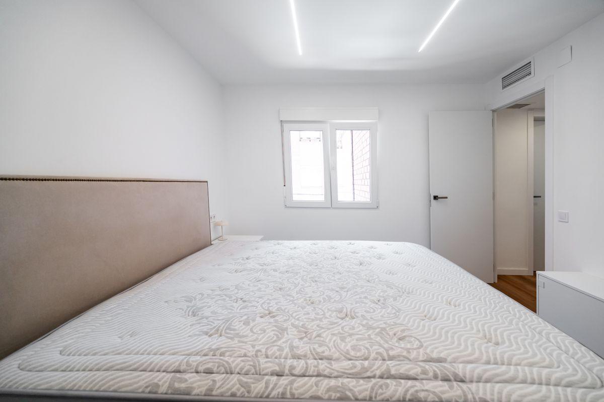 Piso en Venta en Carrer de l'Onyar - 11