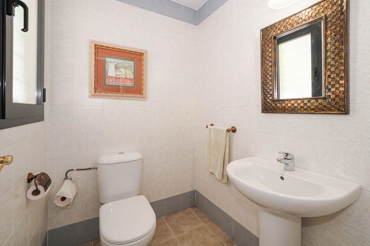 Casa en Venta en Calle Doñana - 11