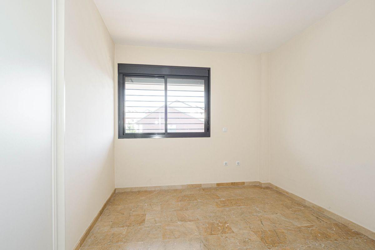 Casa en Venta en Calle Doñana - 25
