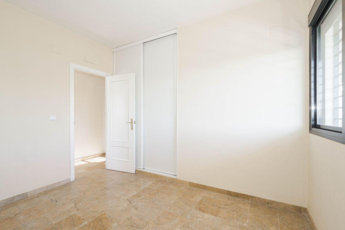 Casa en Venta en Calle Doñana - 26