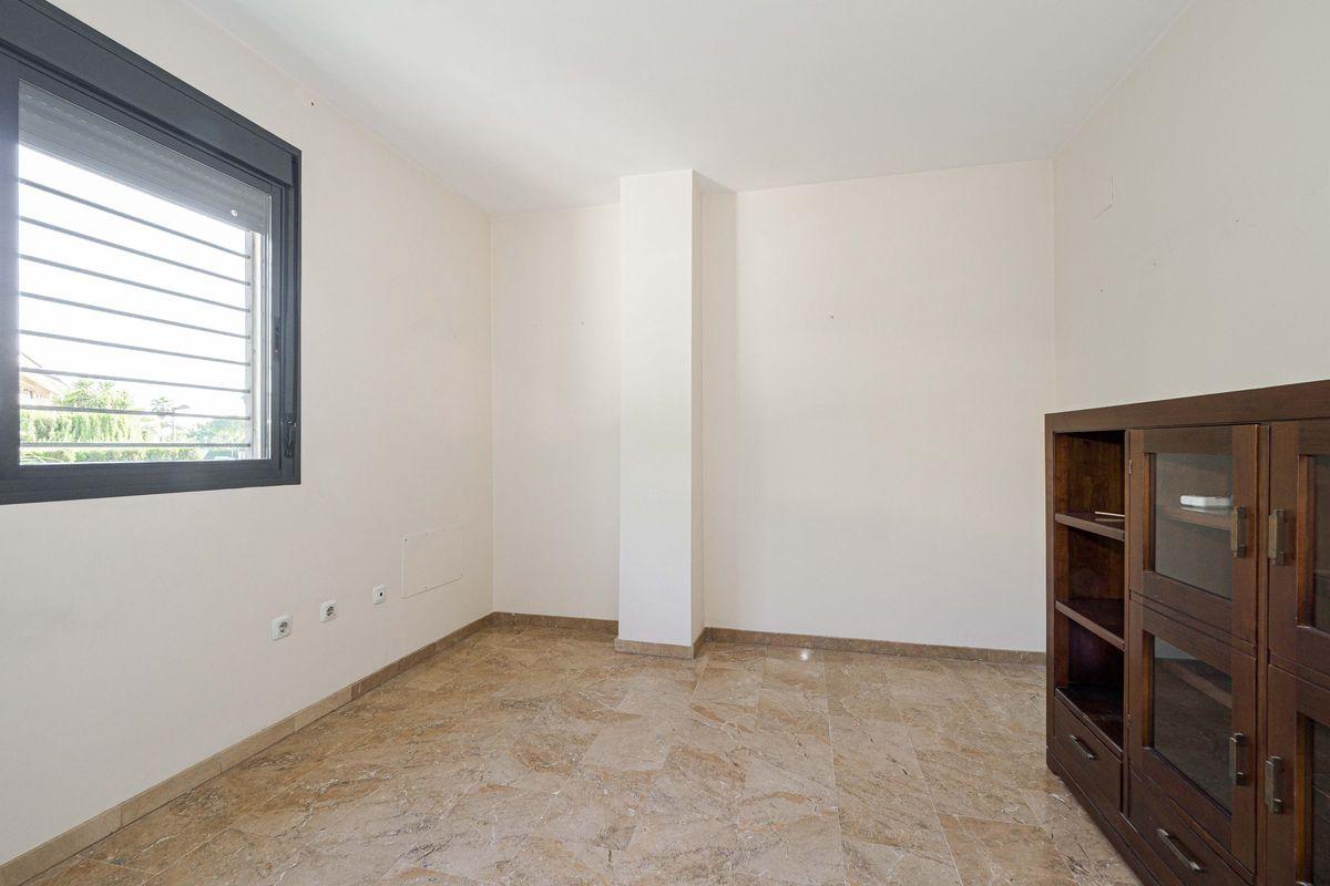 Casa en Venta en Calle Doñana - 16