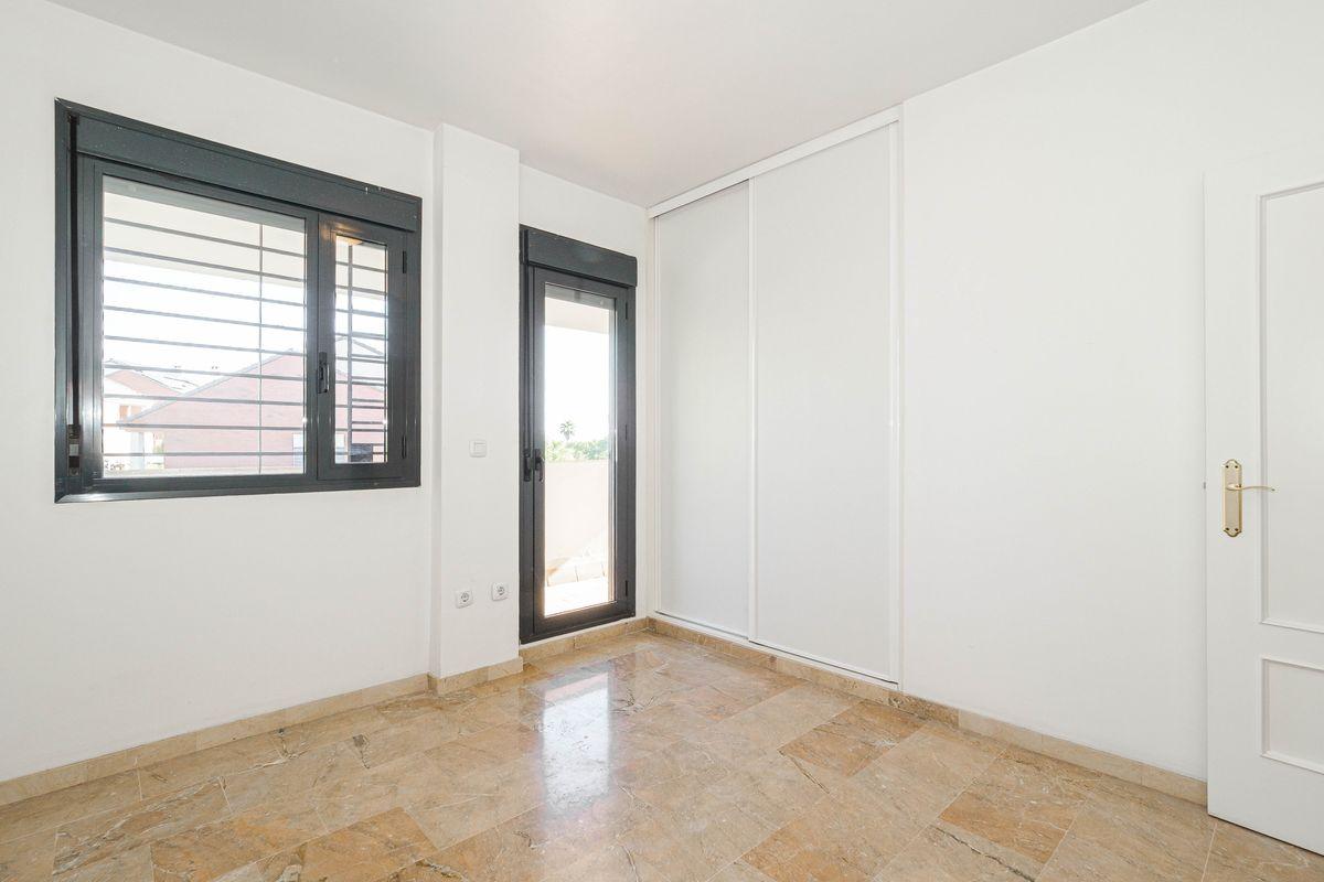 Casa en Venta en Calle Doñana - 30