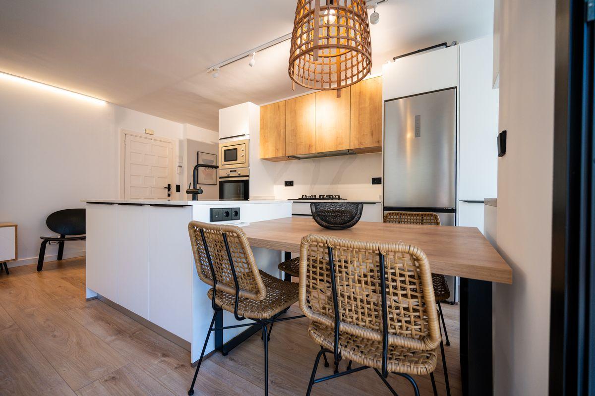 Piso en Venta en Carrer de Pere Francès - 9