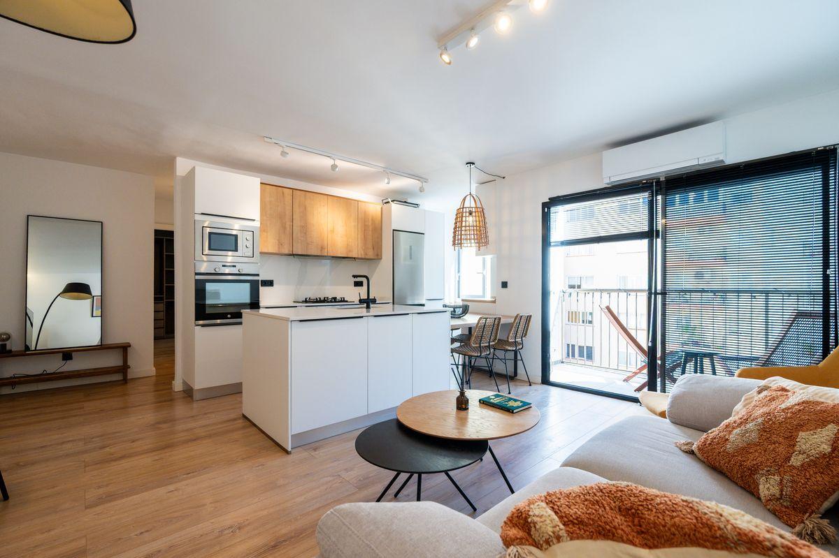 Piso en Venta en Carrer de Pere Francès - 11