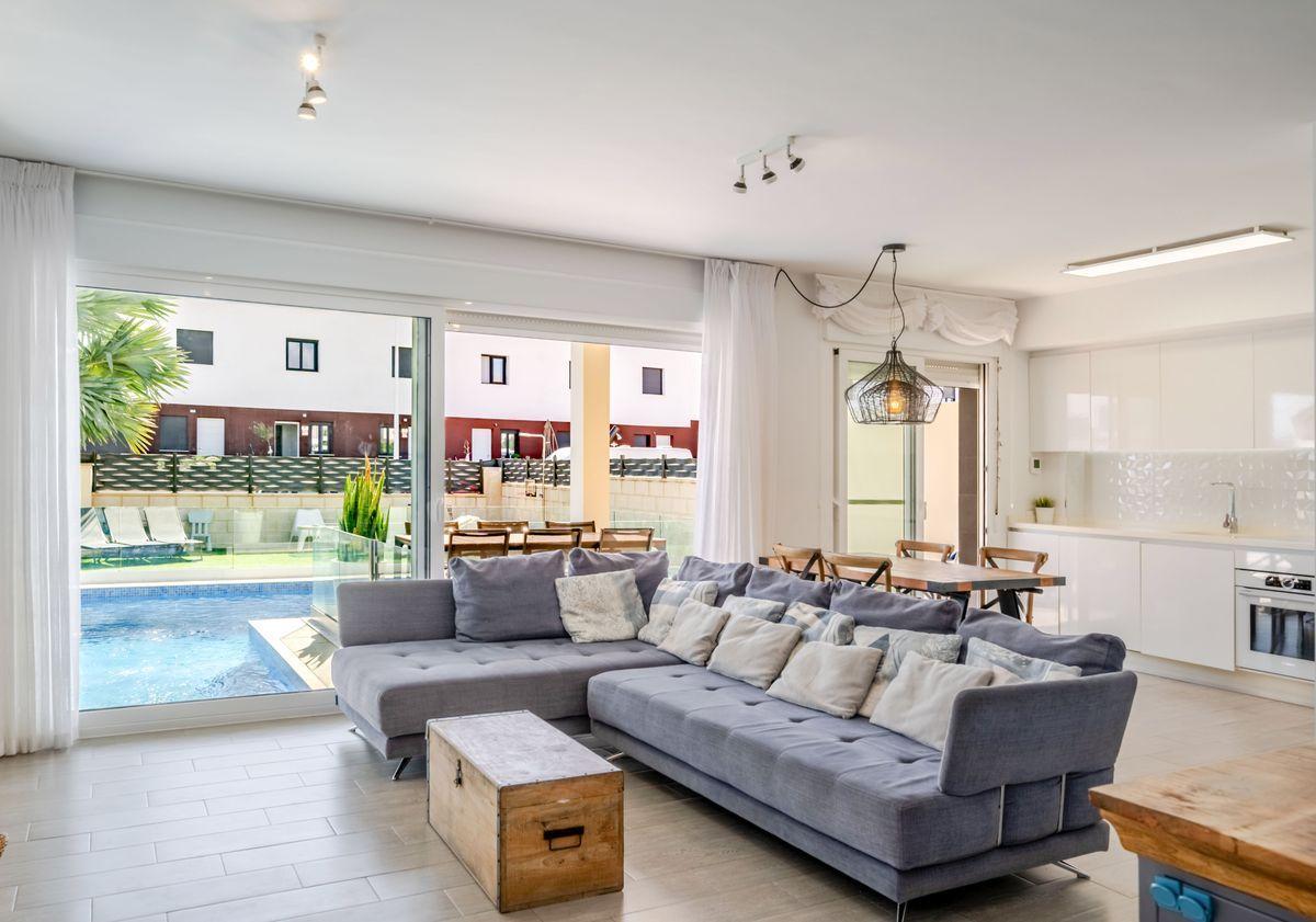 Chalet pareado en venta en Calle Malta - 3