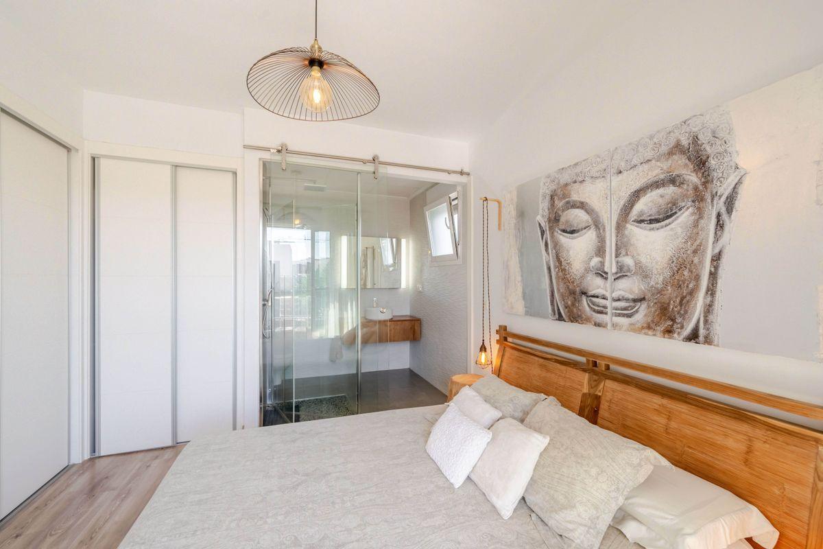 Chalet pareado en venta en Calle Malta - 12