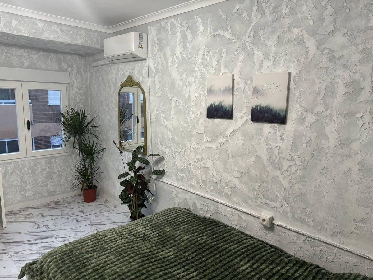 Piso en Venta en Carrer d'Antonio Aparisi - 3