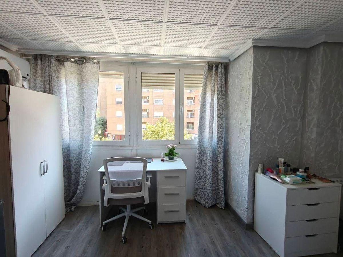 Piso en Venta en Carrer de Vicent Lladró Sena - 7