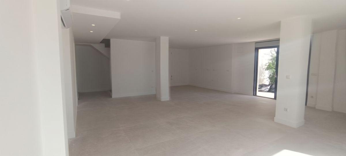 Casa en Venta en Carrer Tossal de Grau - 8