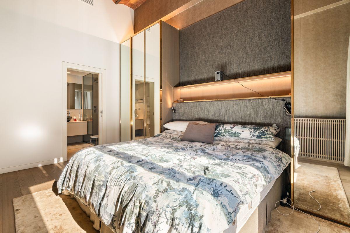 Piso en Venta en Carrer de Casp - 17