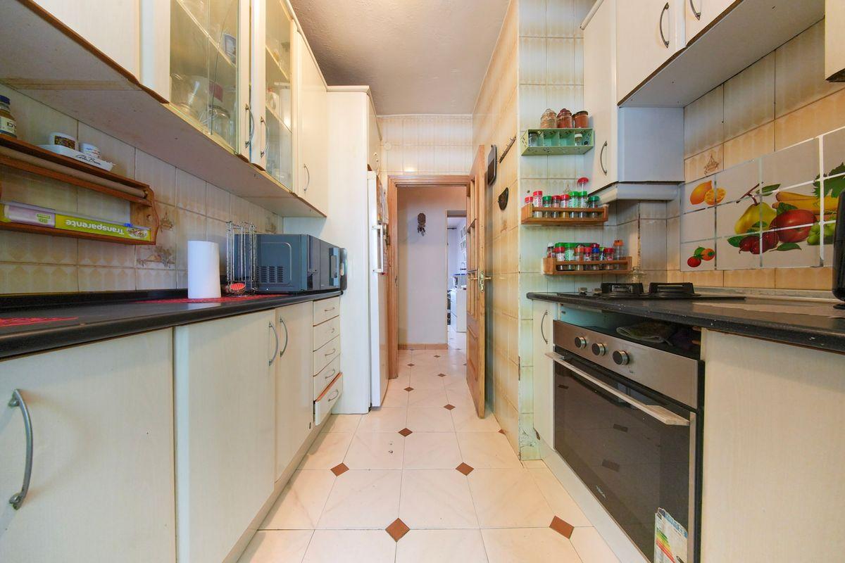 Piso en Venta en Calle Virgen del Rosario - 12