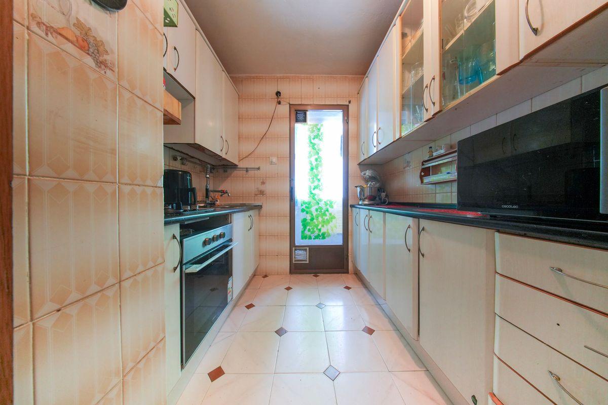 Piso en Venta en Calle Virgen del Rosario - 10