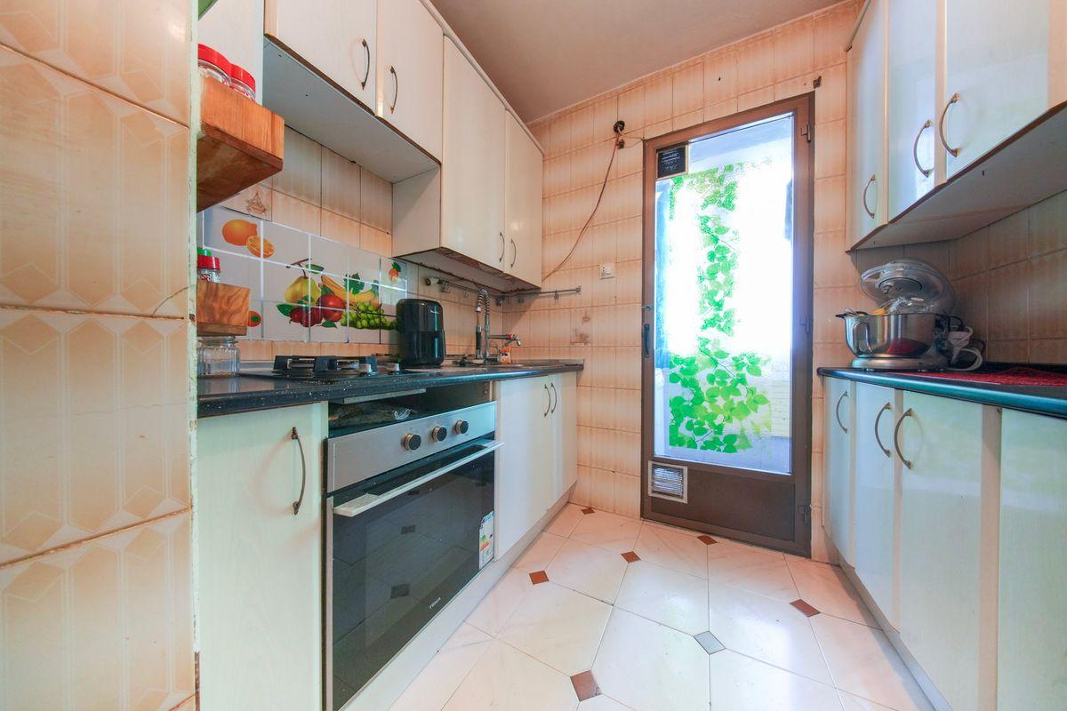 Piso en Venta en Calle Virgen del Rosario - 11