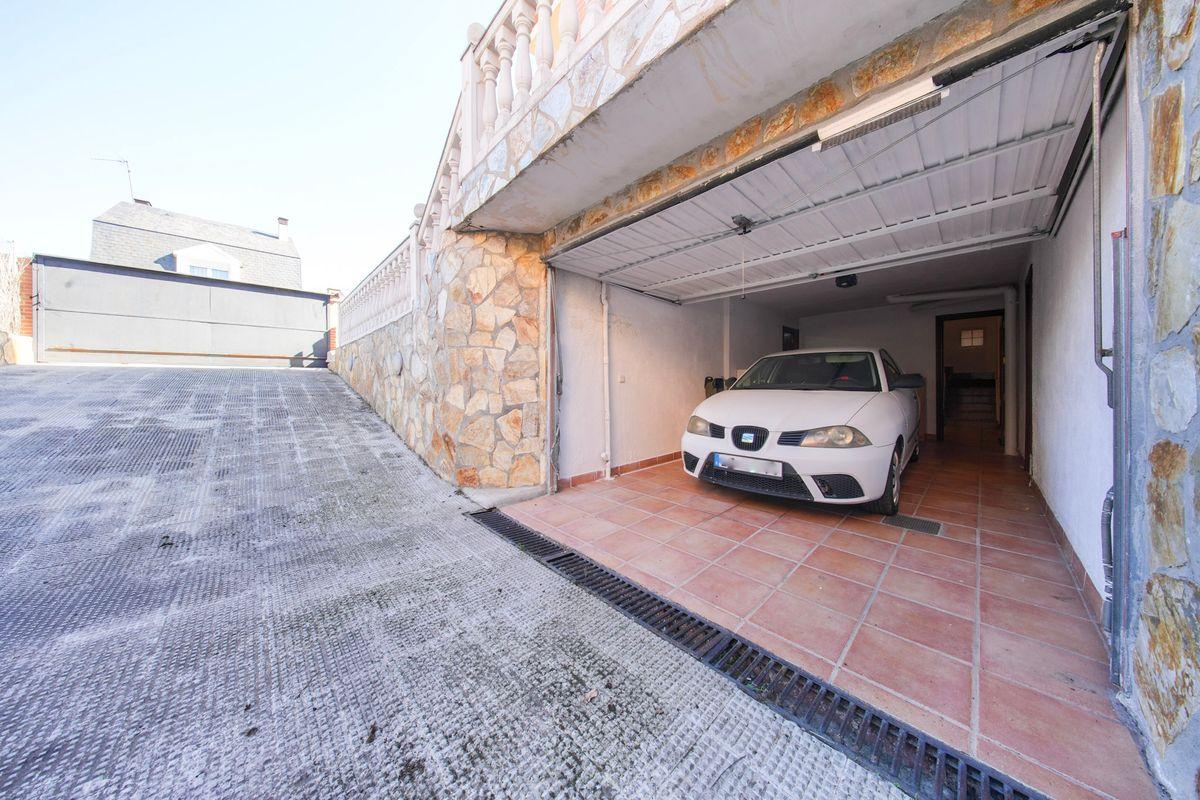 Casa en Venta en Serranillos del Valle - 64