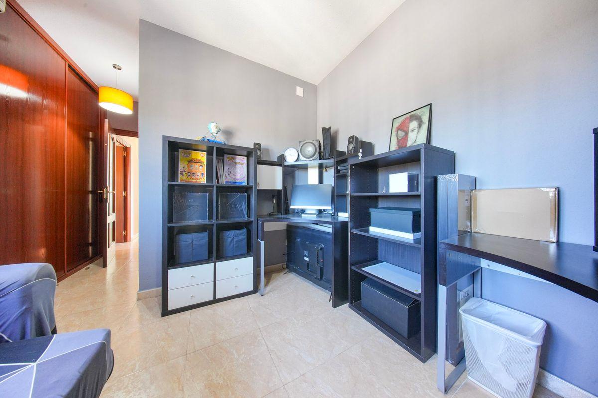 Casa en Venta en Serranillos del Valle - 40
