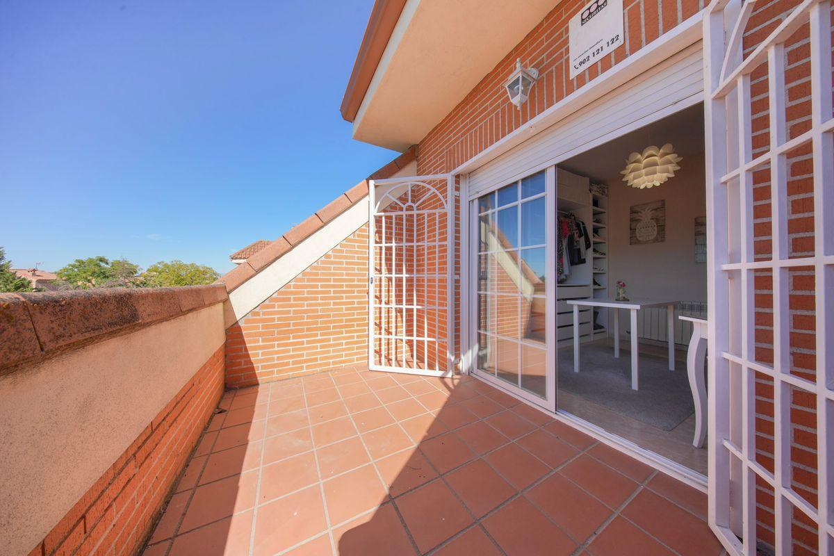 Casa en Venta en Serranillos del Valle - 57