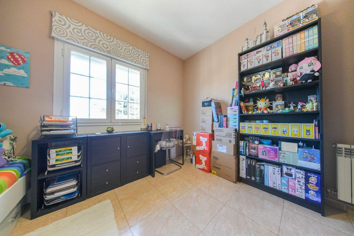 Casa en Venta en Serranillos del Valle - 55