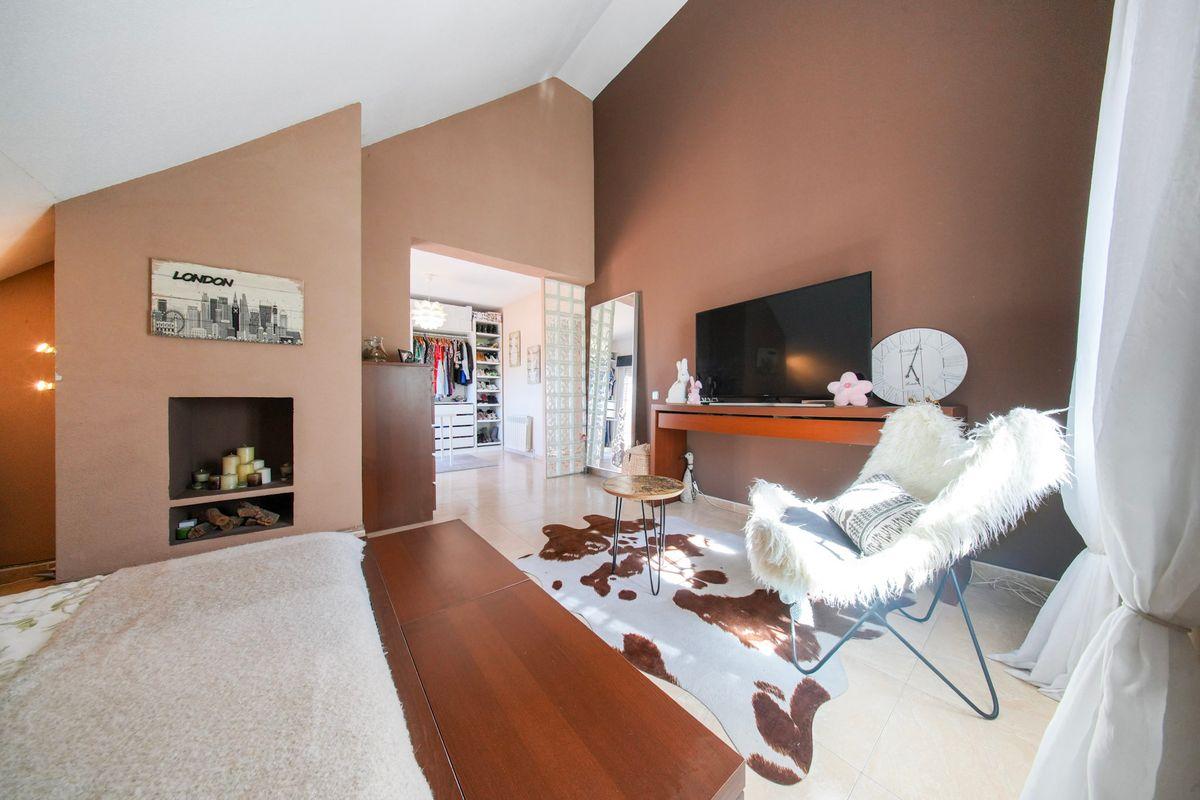Casa en Venta en Serranillos del Valle - 48