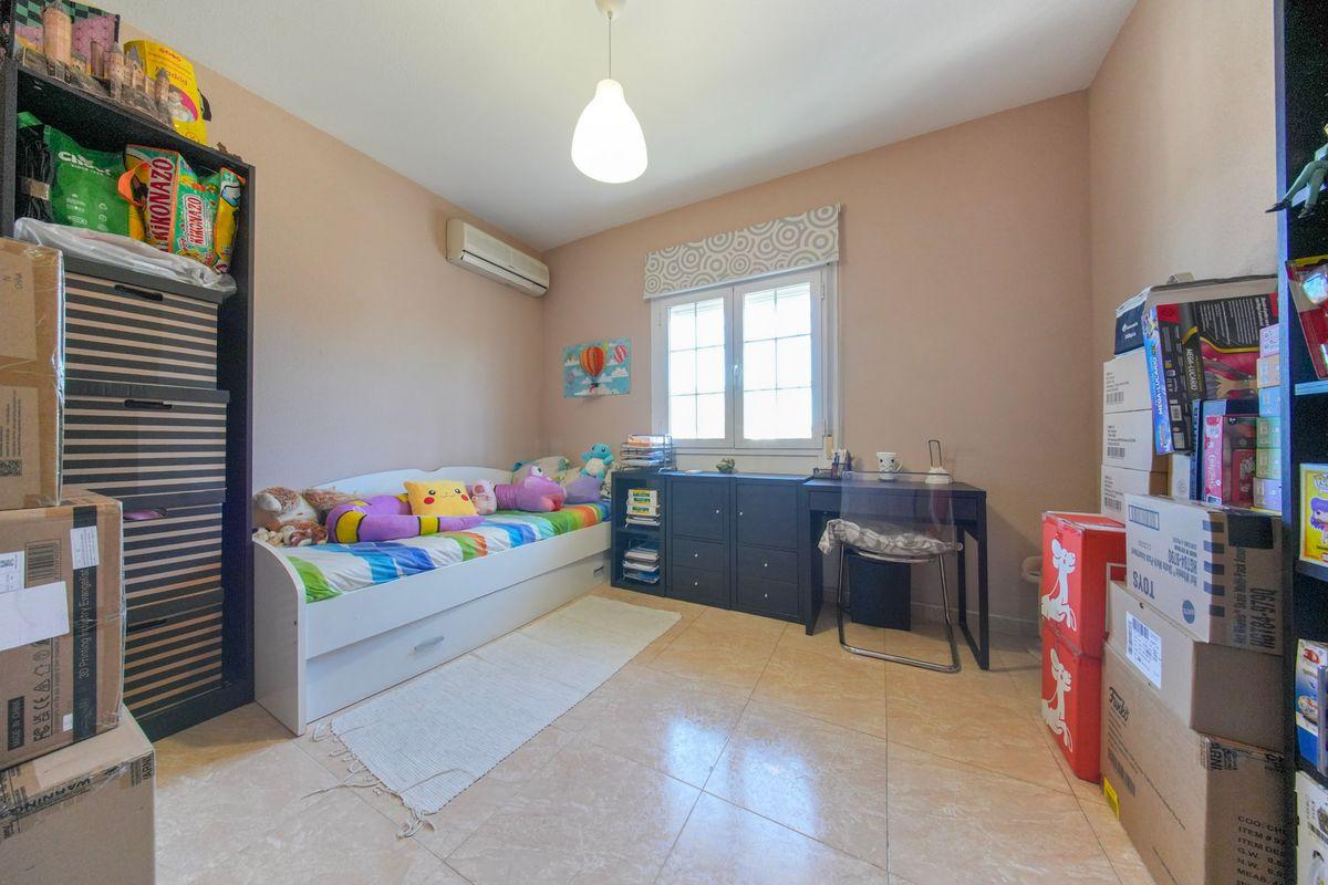 Casa en Venta en Serranillos del Valle - 56