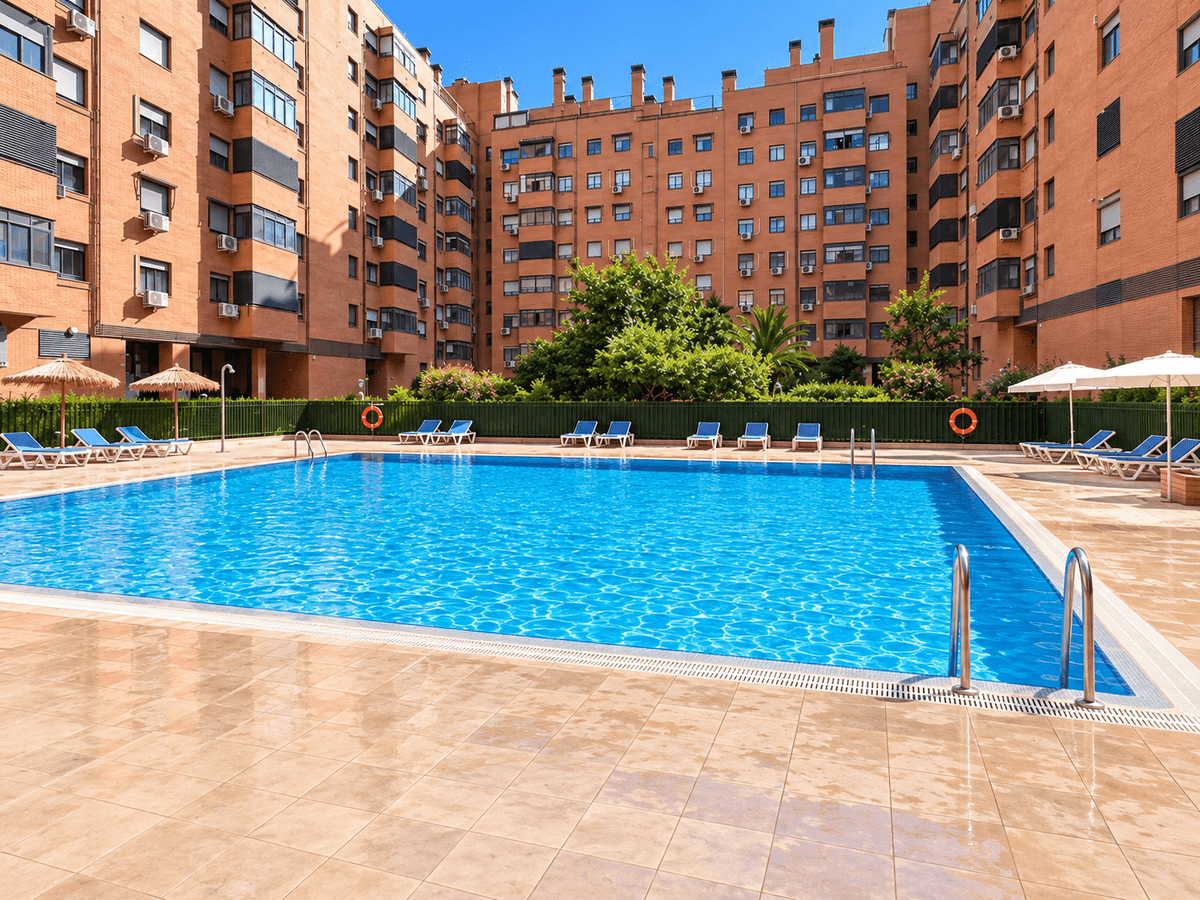 Piso en Venta en Calle Flora Tristán - 13