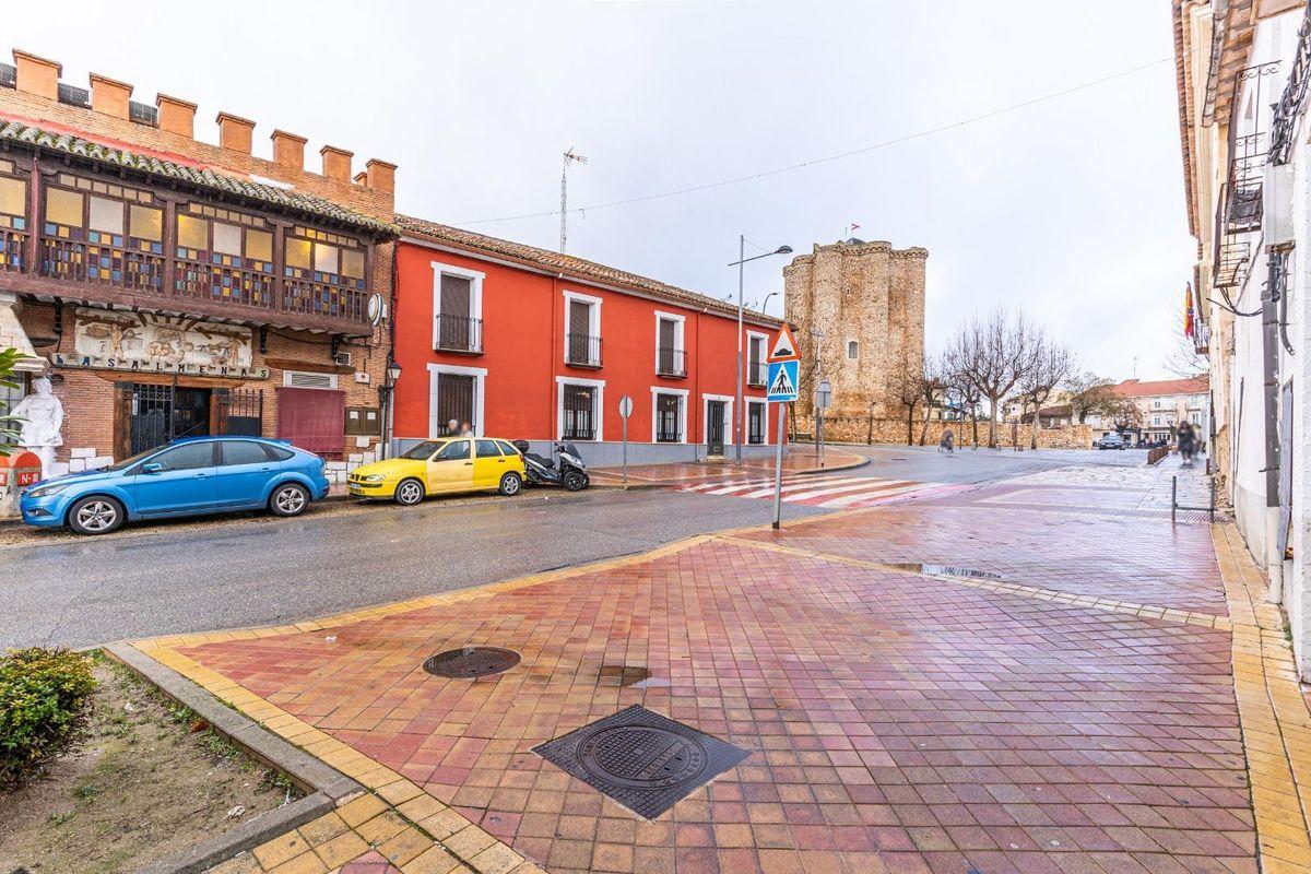 Edificio Comercial en Venta en Calle de la Encomienda - 15
