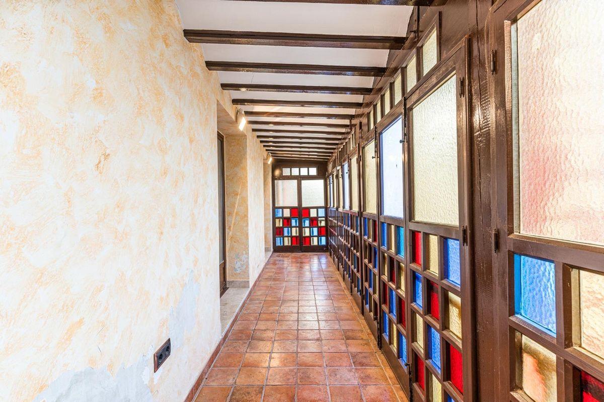 Edificio Comercial en Venta en Calle de la Encomienda - 14